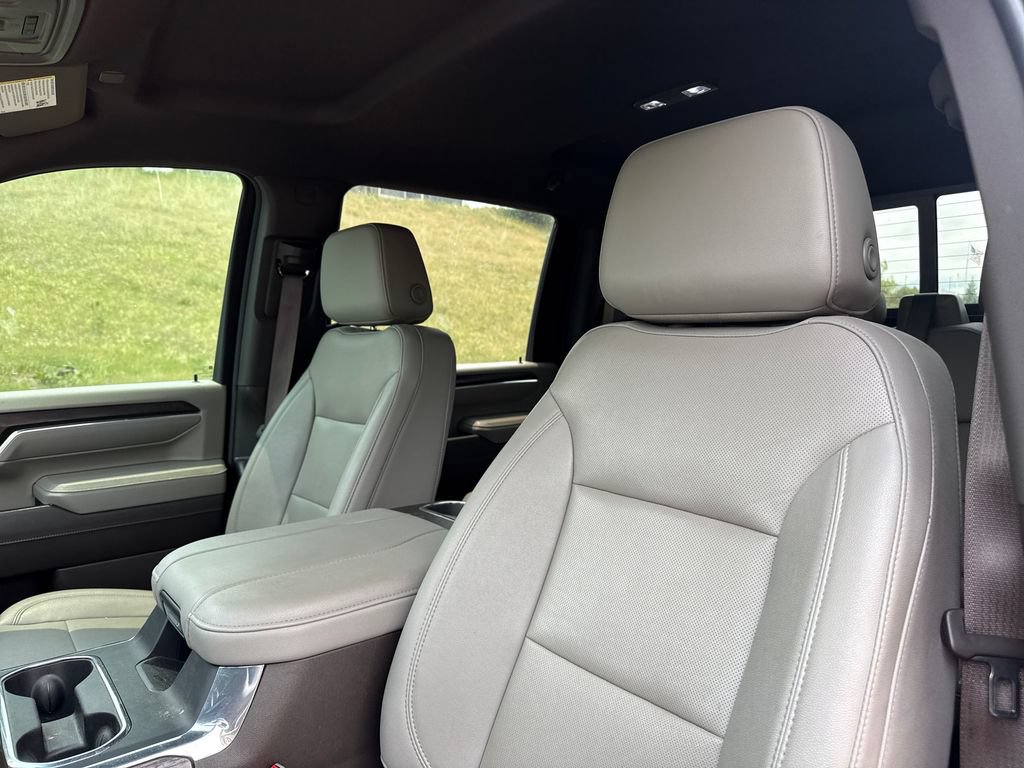 Used 2024 GMC Sierra 3500 SLT w/ SLT Premium Package AWD/4WD image 12