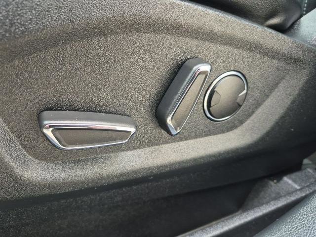 Certified 2019 Ford Edge SEL w/ Equipment Group 201A image 15