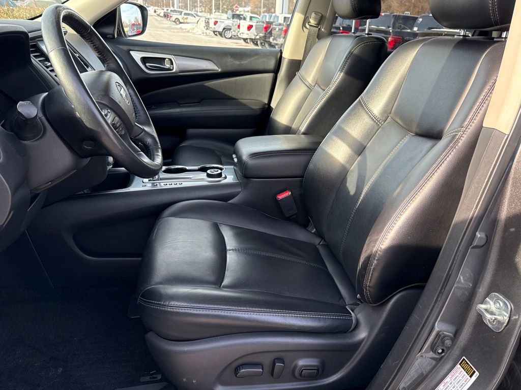 Used 2019 Nissan Pathfinder SL image 15
