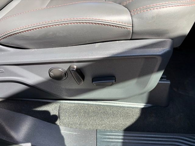 Certified 2025 Ford Expedition Active AWD/4WD image 46