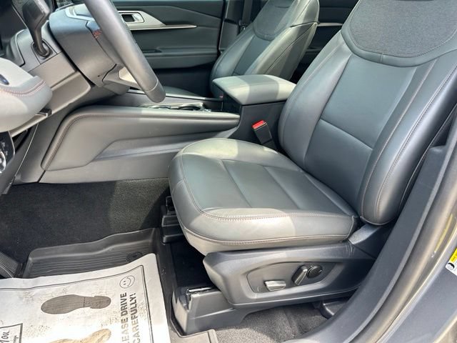 Certified 2025 Ford Explorer Active w/ Active Comfort Package AWD/4WD image 31