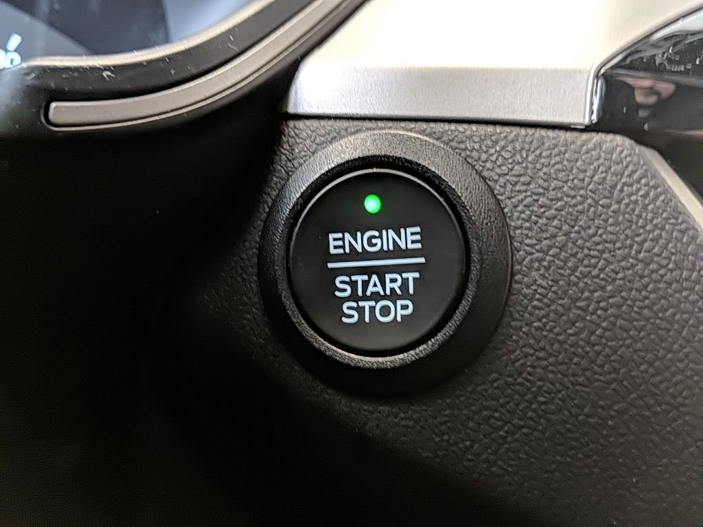 Certified 2022 Ford Escape SEL image 25