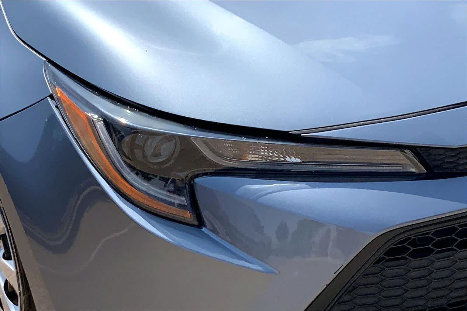 Used 2021 Toyota Corolla LE FWD image 27