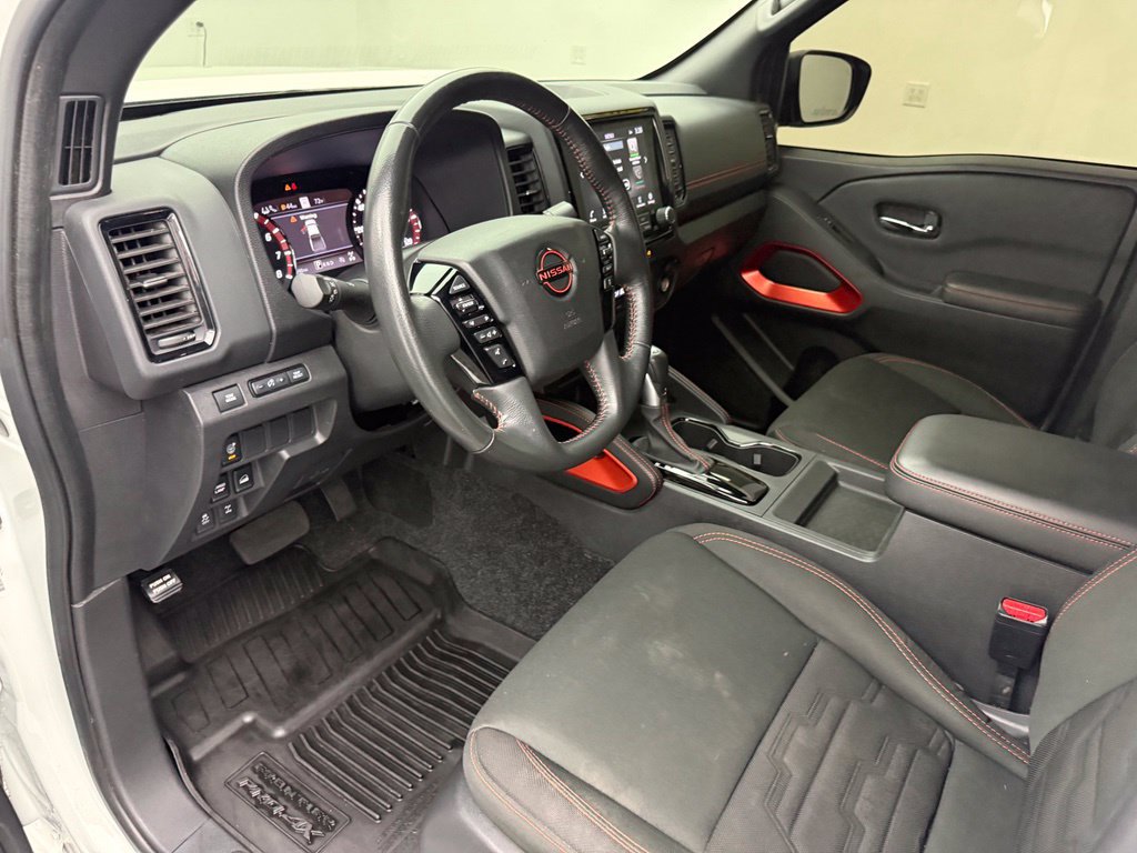 Used 2024 Nissan Frontier PRO-4X w/ Technology Package AWD/4WD image 19