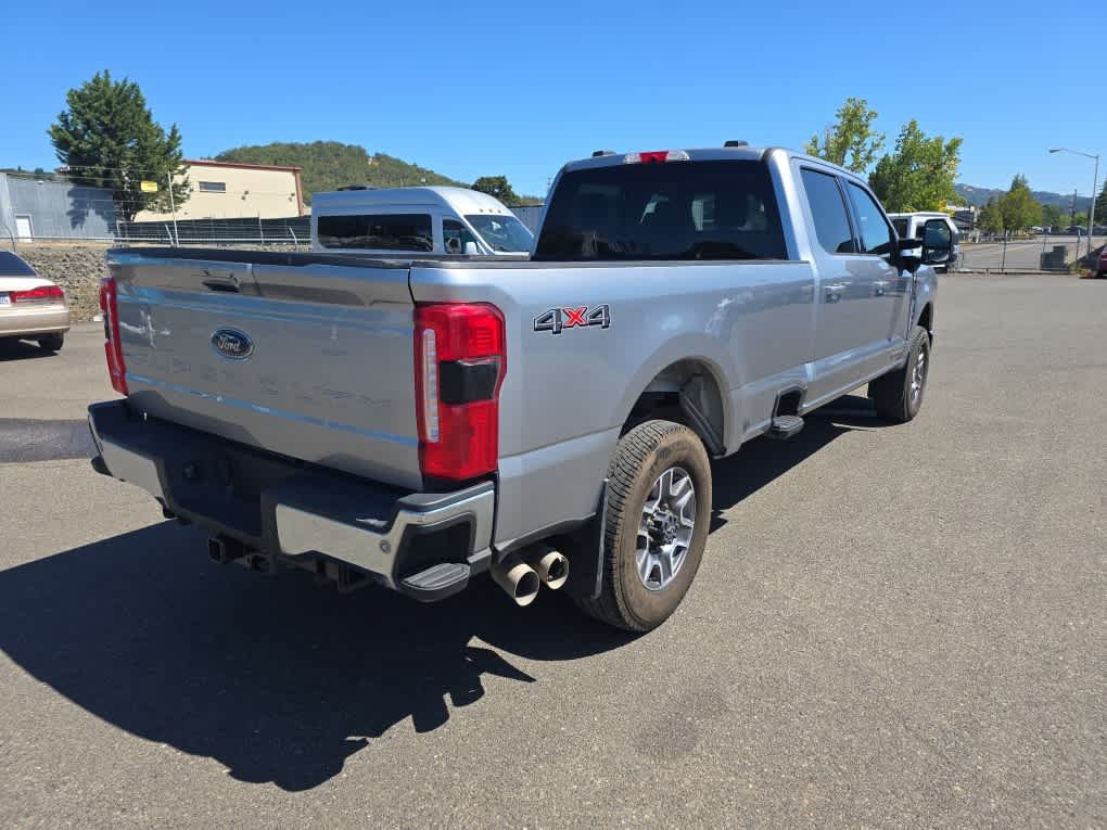 Certified 2023 Ford F350 Lariat w/ Lariat Ultimate Package AWD/4WD image 3