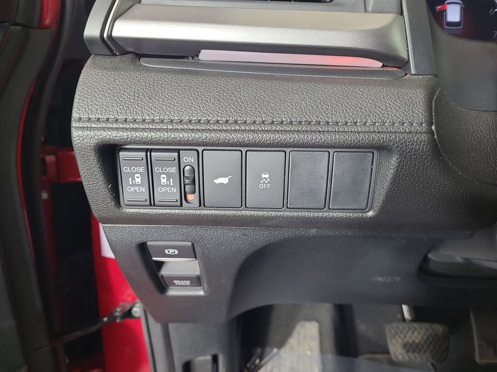 Used 2025 Honda Odyssey Sport-L image 16