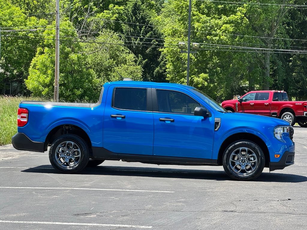 Certified 2025 Ford Maverick XLT FWD image 7