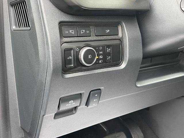Certified 2024 Ford F250 Lariat w/ Lariat Ultimate Package AWD/4WD image 34