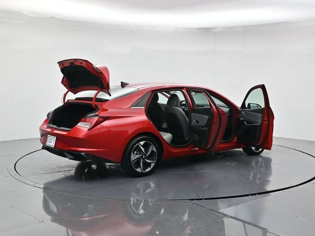 Used 2023 Hyundai Elantra Limited FWD image 50