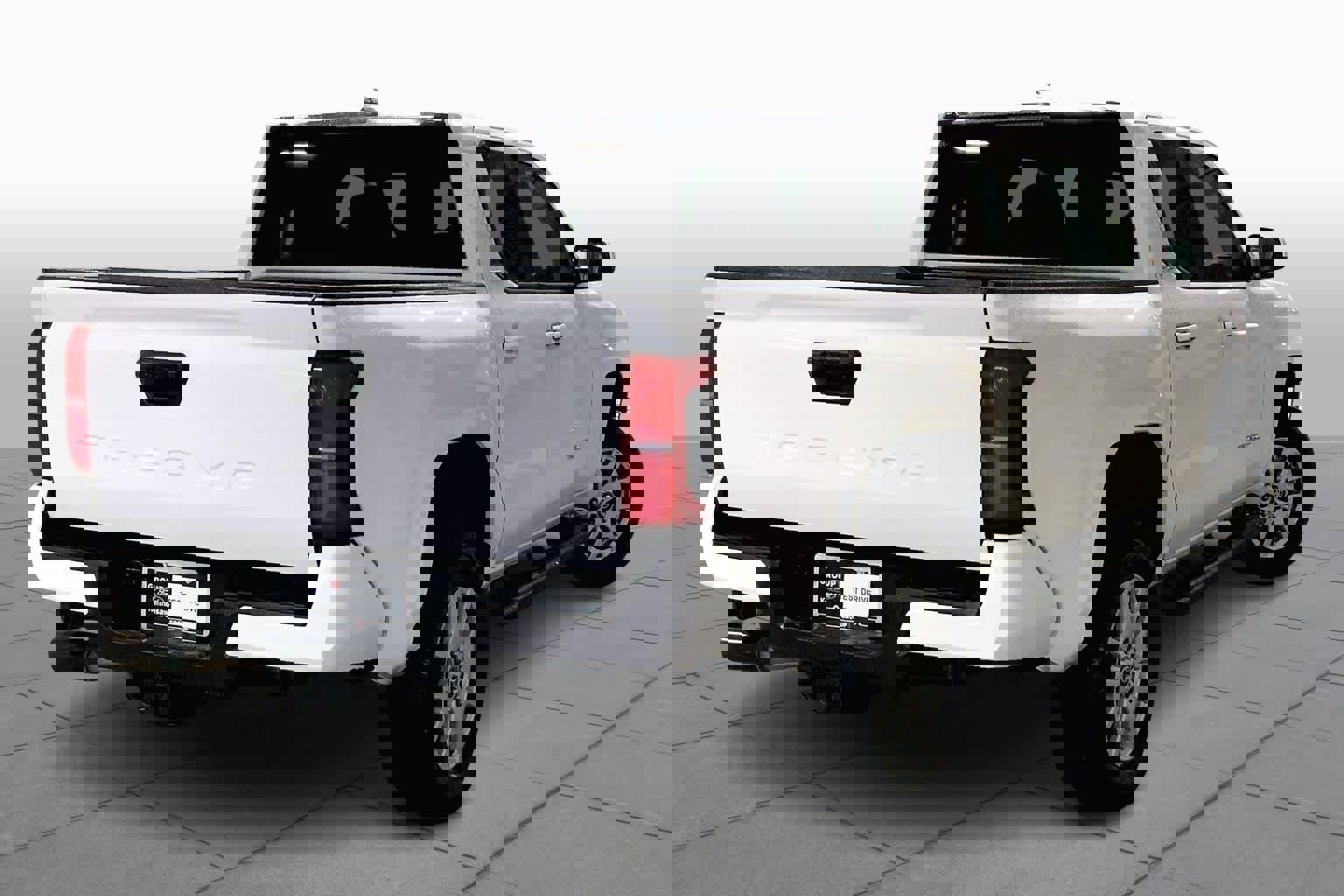 Used 2024 Toyota Tacoma SR5 image 12