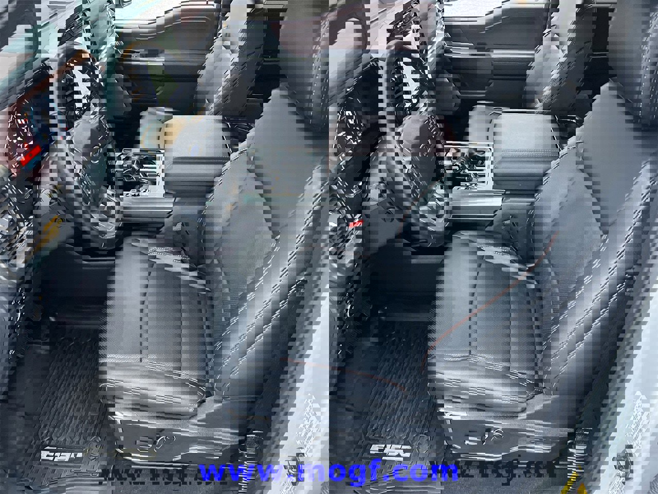 Certified 2023 Ford F150 Lariat w/ Equipment Group 502A High image 26