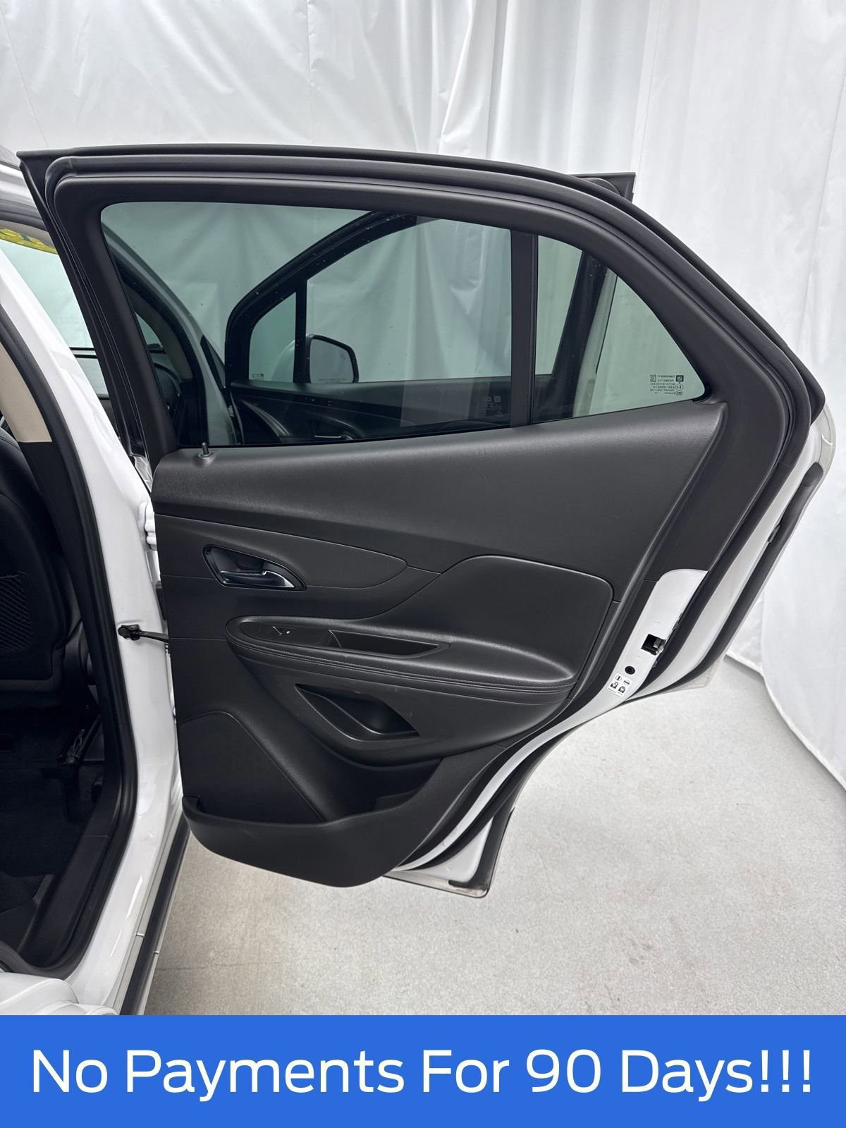 Used 2019 Buick Encore Essence image 37