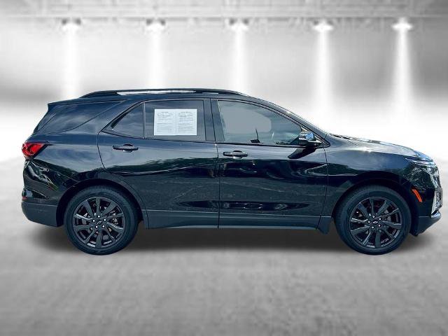 Used 2022 Chevrolet Equinox RS w/ RS Leather Package FWD image 4