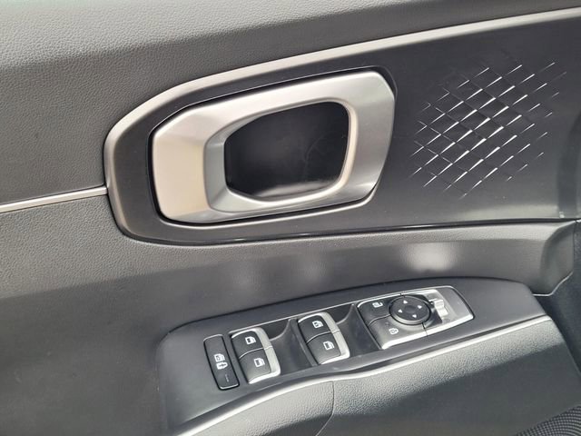 Used 2022 Kia Sorento S w/ Panoramic Sunroof Package image 17