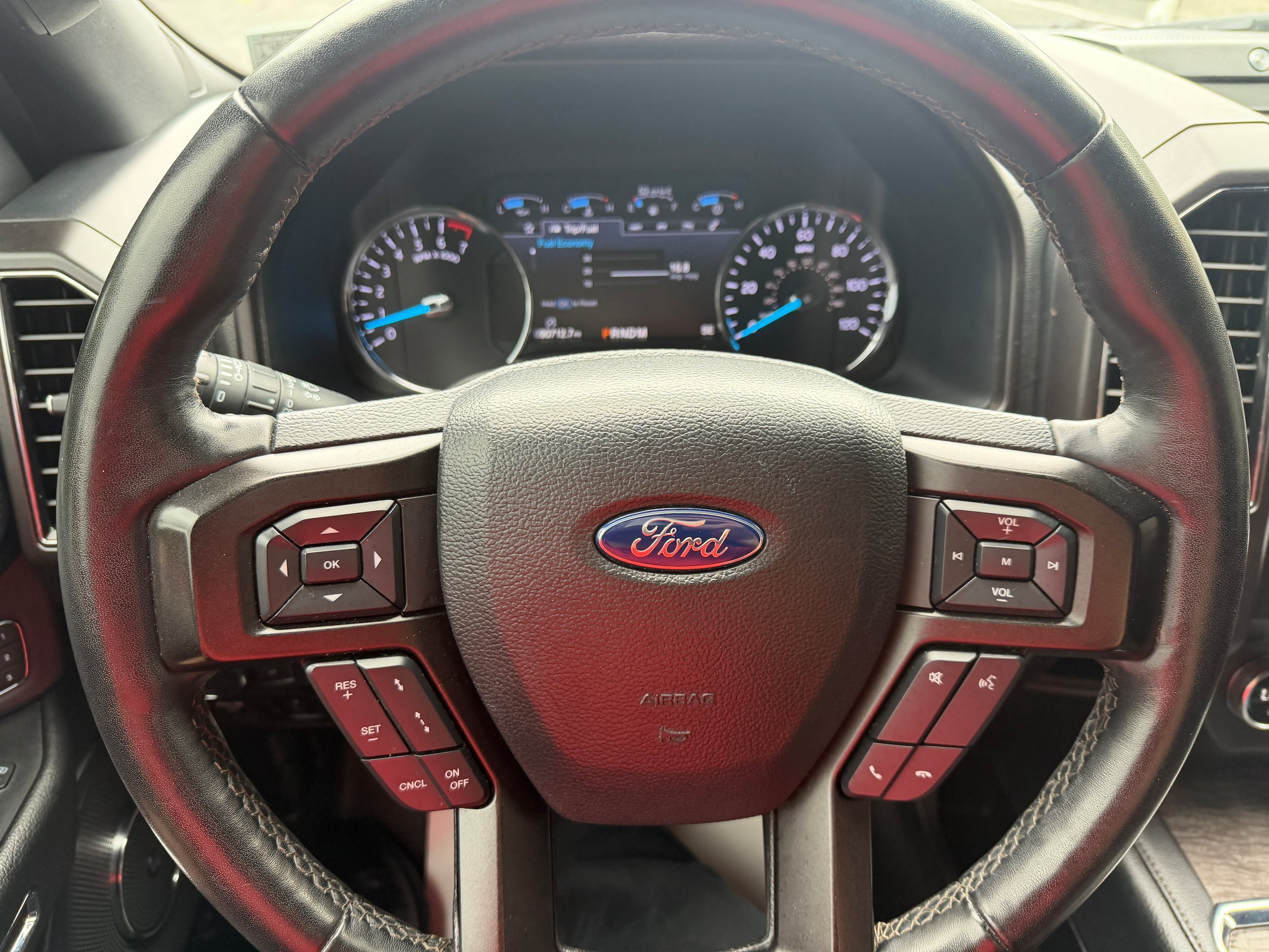 Certified 2019 Ford Expedition Max Limited w/ Driver Assistance Package AWD/4WD image 32