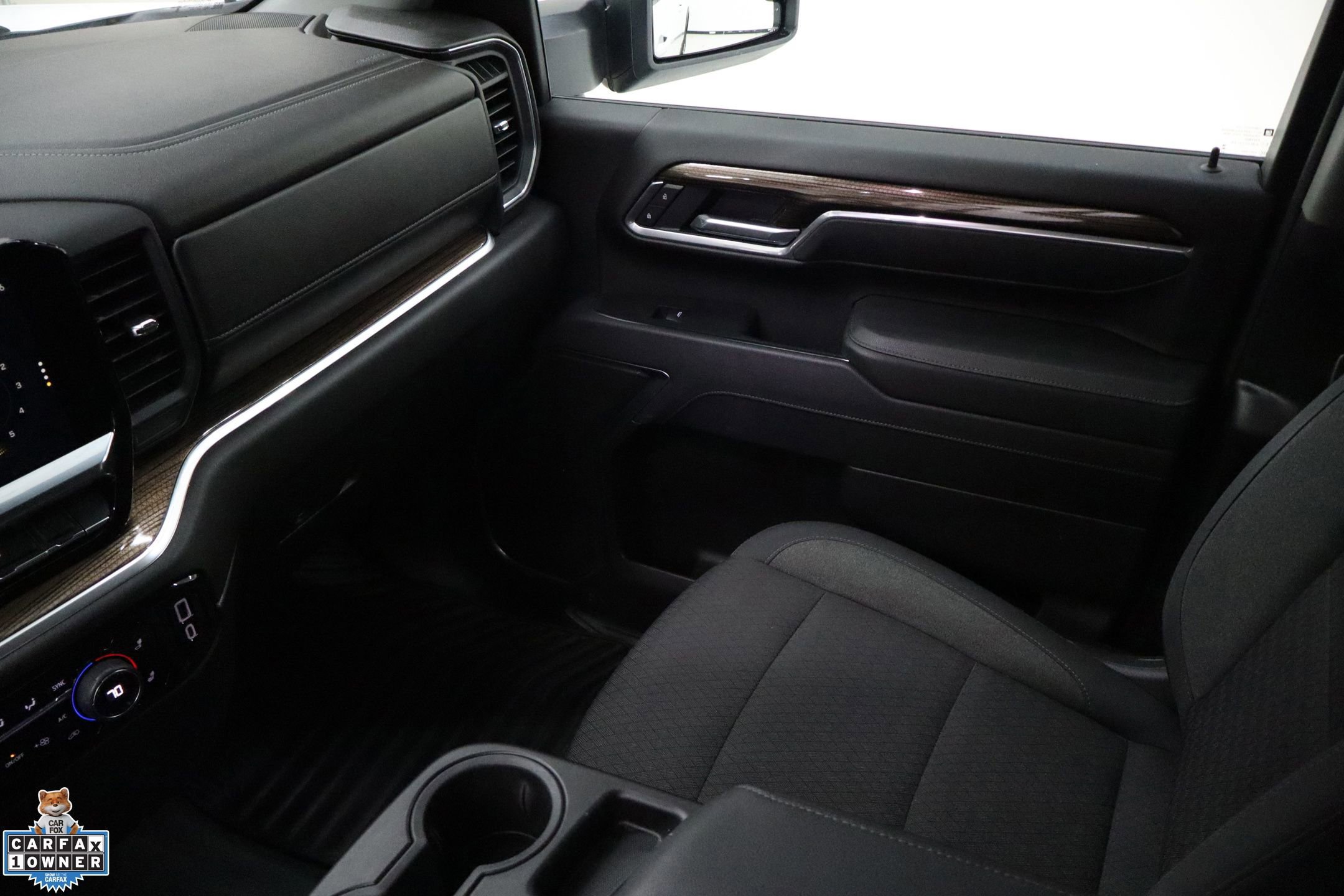 Used 2025 Chevrolet Silverado 2500 LT w/ Safety Package image 22