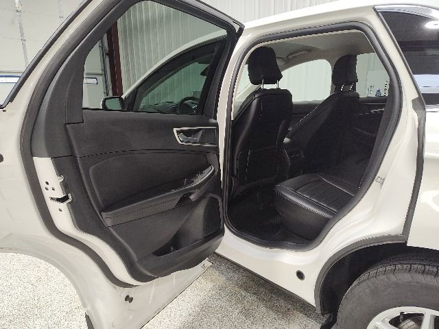 Certified 2024 Ford Edge SEL w/ Convenience Package AWD/4WD image 11