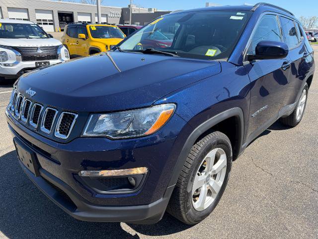 Used 2018 Jeep Compass Latitude w/ Popular Equipment Group AWD/4WD image 4