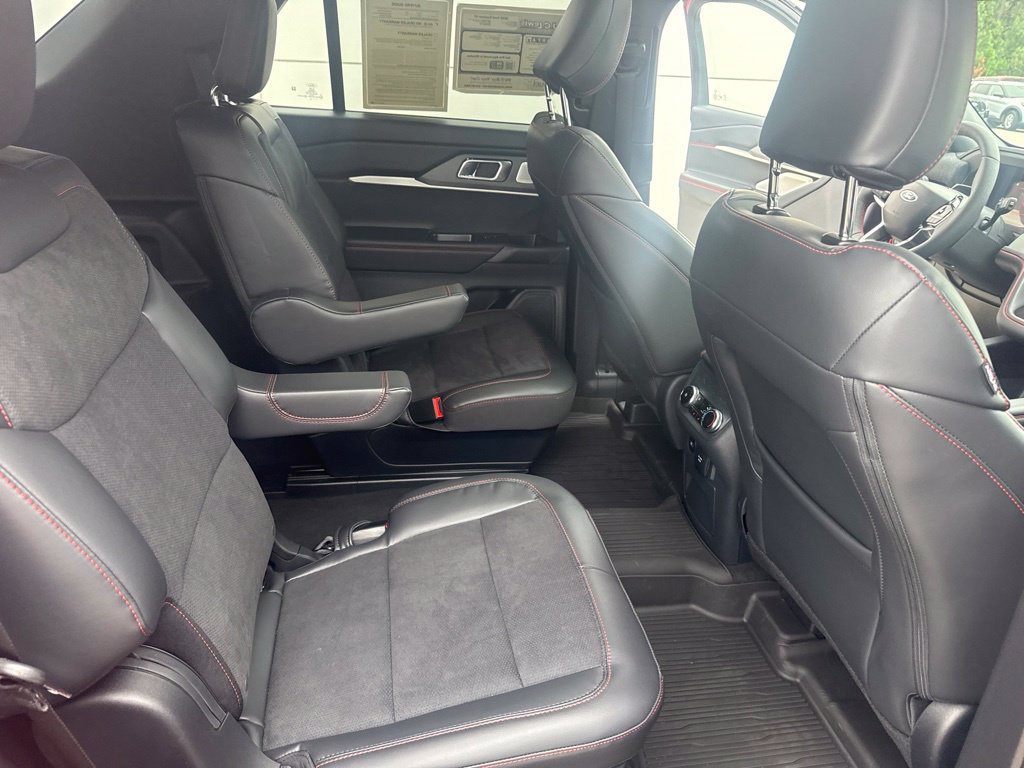 Certified 2026 Ford Explorer ST w/ Sun And Sound Package AWD/4WD image 30