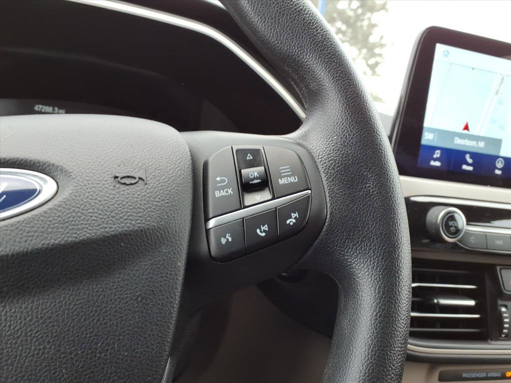 Certified 2020 Ford Escape SE image 15