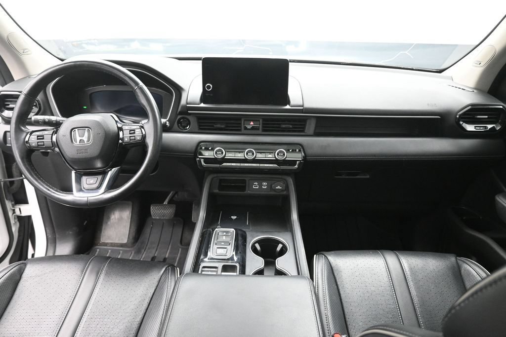 Used 2023 Honda Pilot Elite image 14
