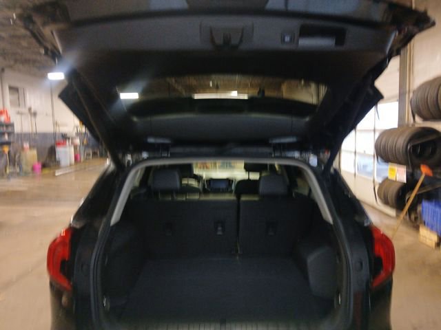 Used 2022 GMC Terrain Denali w/ Denali Premium Package image 46