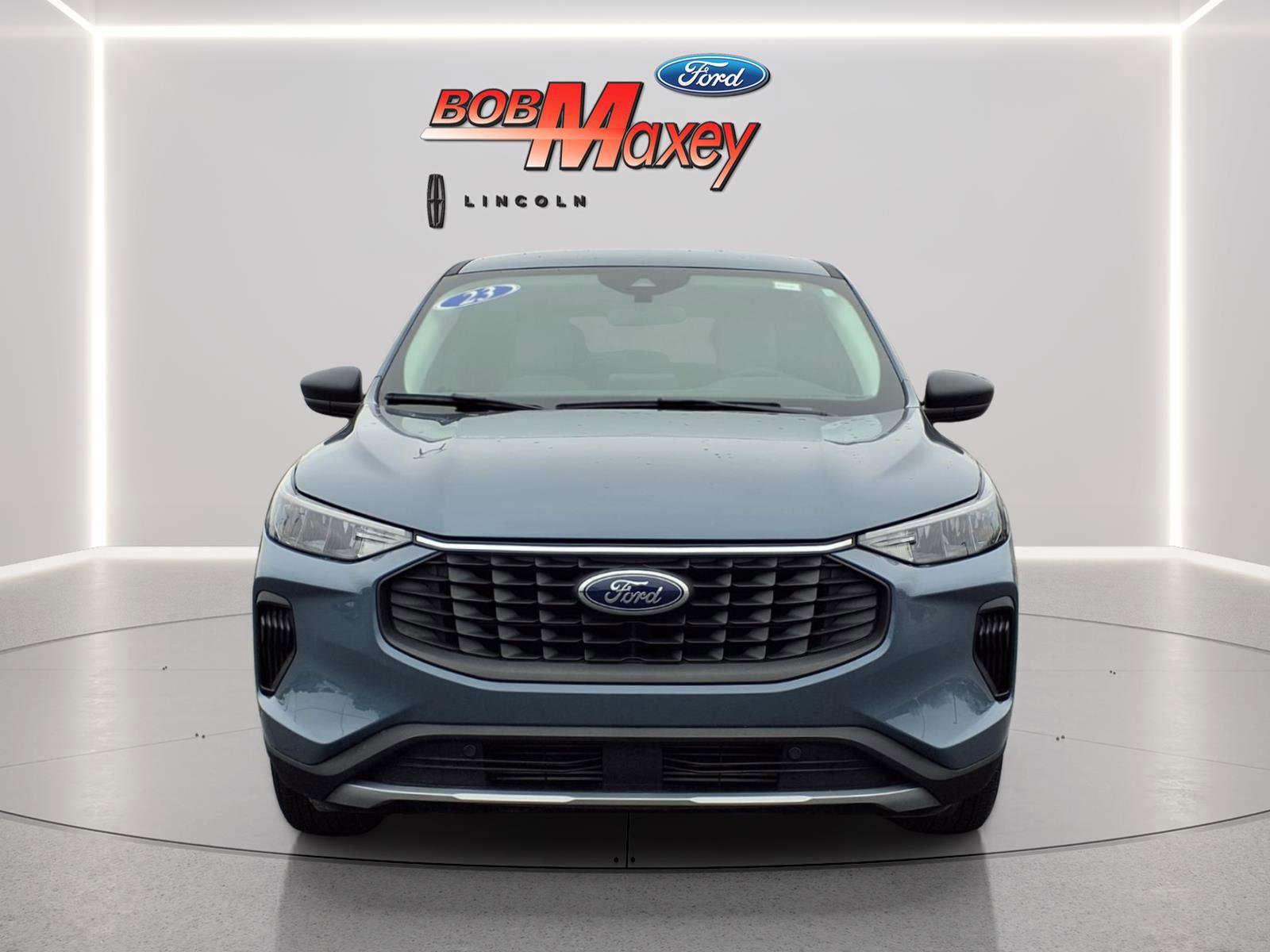 Certified 2023 Ford Escape Active AWD/4WD image 2