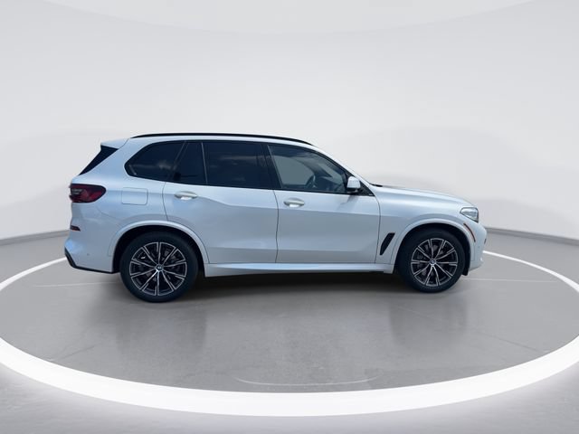 Used 2021 BMW X5 xDrive45e w/ M Sport Package AWD/4WD image 8