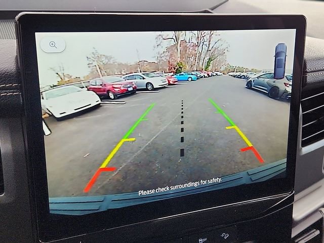 Certified 2024 Ford Expedition XLT image 22