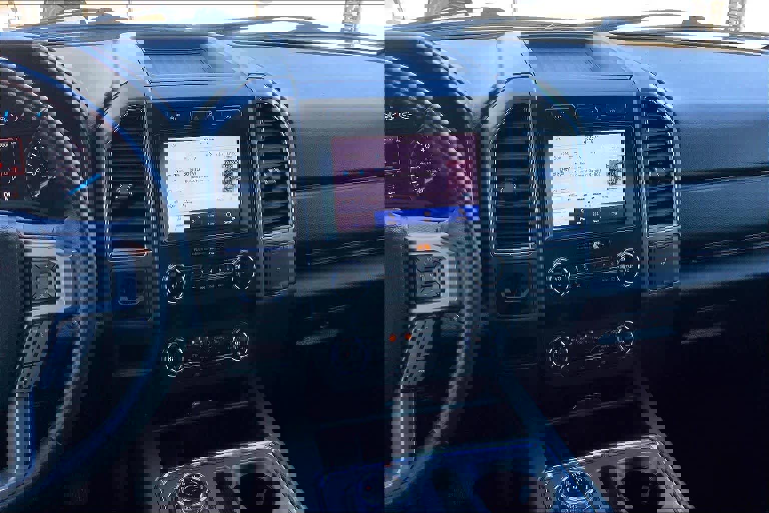 Certified 2021 Ford Expedition XLT image 9