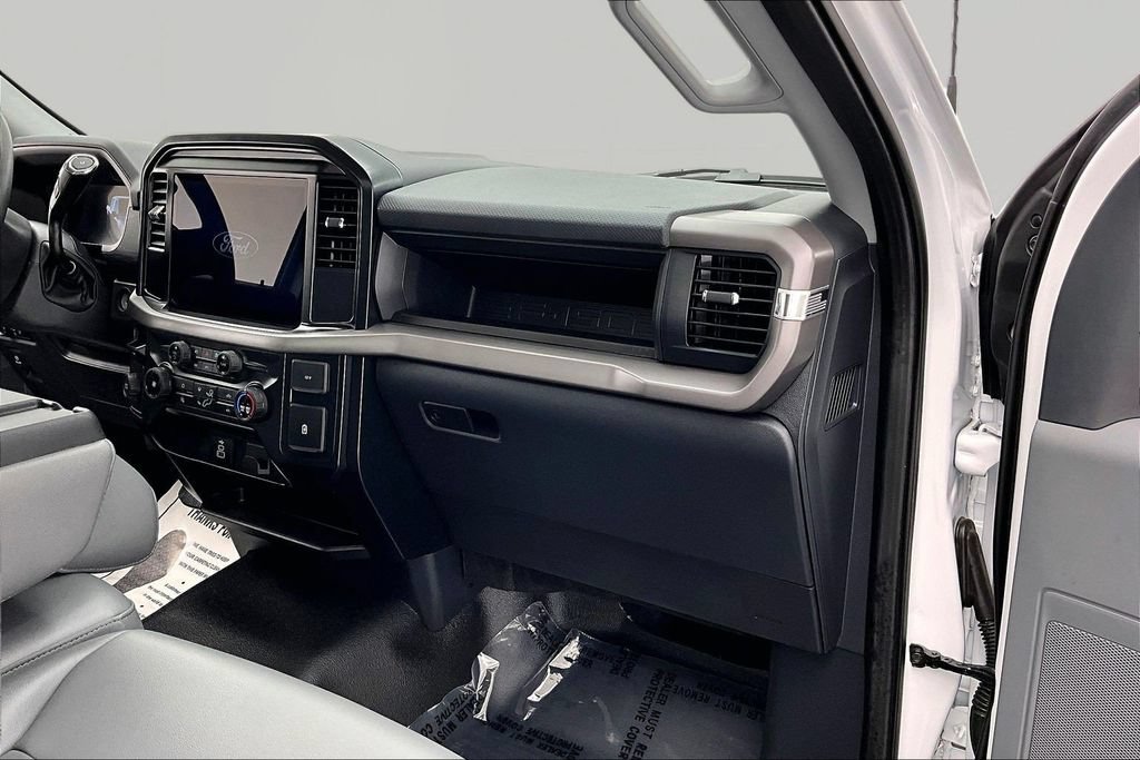 Certified 2025 Ford F150 XL RWD image 15