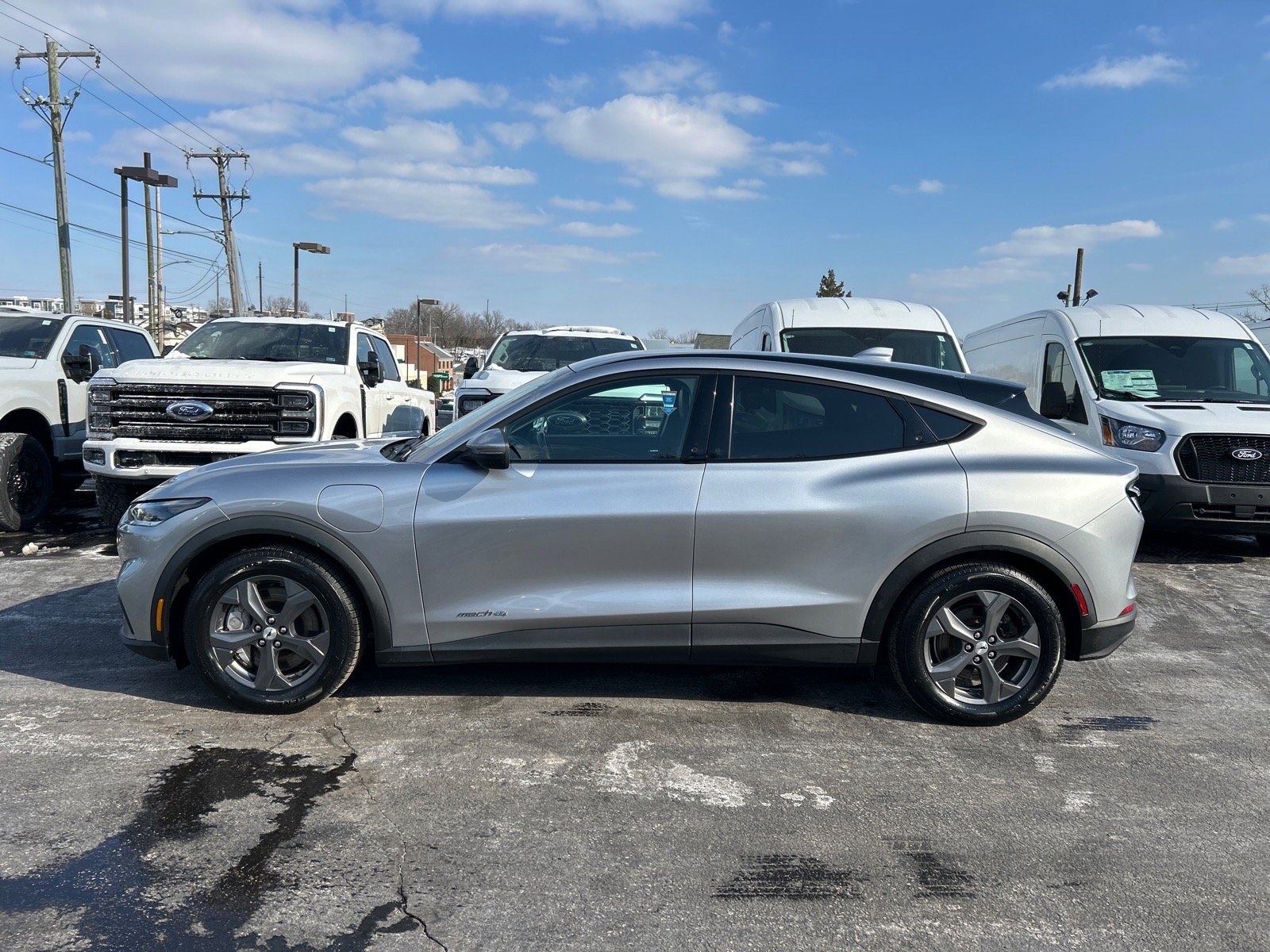 Certified 2021 Ford Mustang Mach-E Select image 4