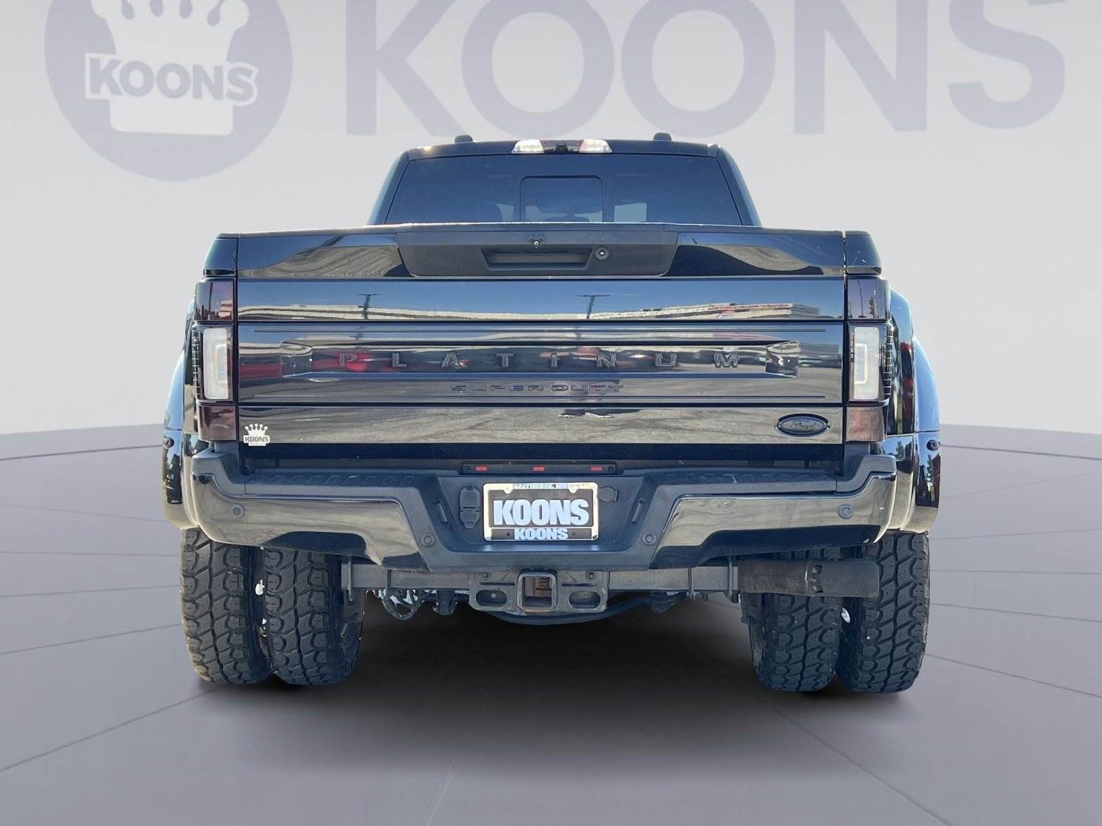 Certified 2020 Ford F450 Platinum w/ FX4 Off-Road Package AWD/4WD image 15