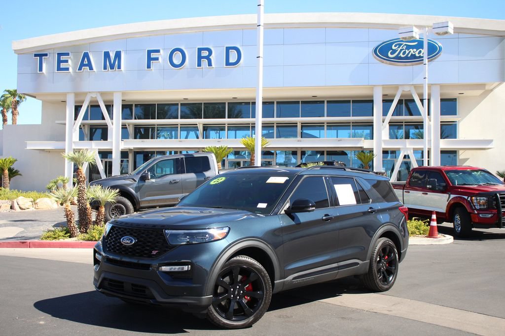 Certified 2022 Ford Explorer ST w/ Equipment Group 401A AWD/4WD image 2