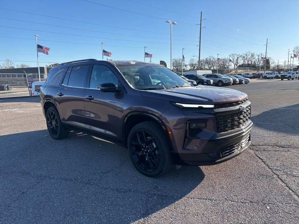 Used 2024 Chevrolet Traverse RS image 5