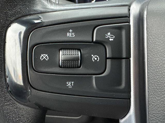 Used 2022 GMC Yukon XL SLT image 28