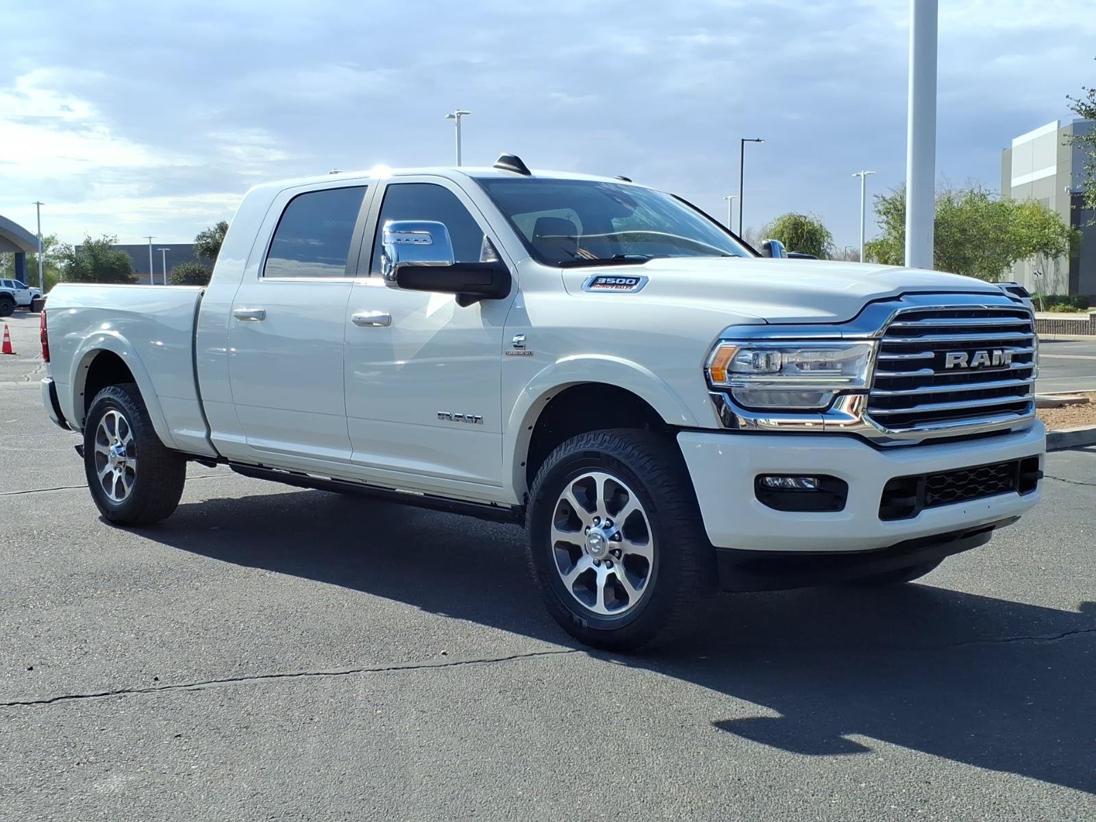 Used 2024 RAM 3500 Limited w/ Towing Technology Group AWD/4WD image 7