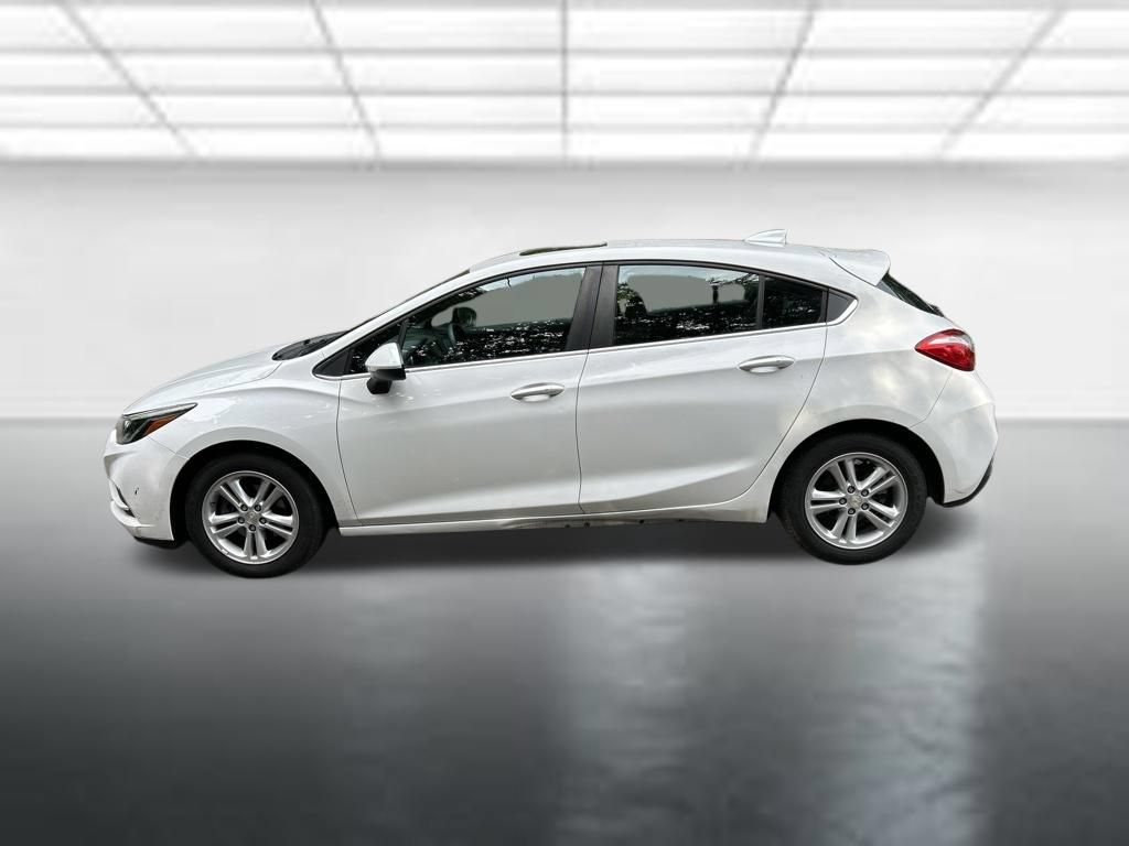 Used 2017 Chevrolet Cruze LT w/ Sun And Sound Package FWD image 2