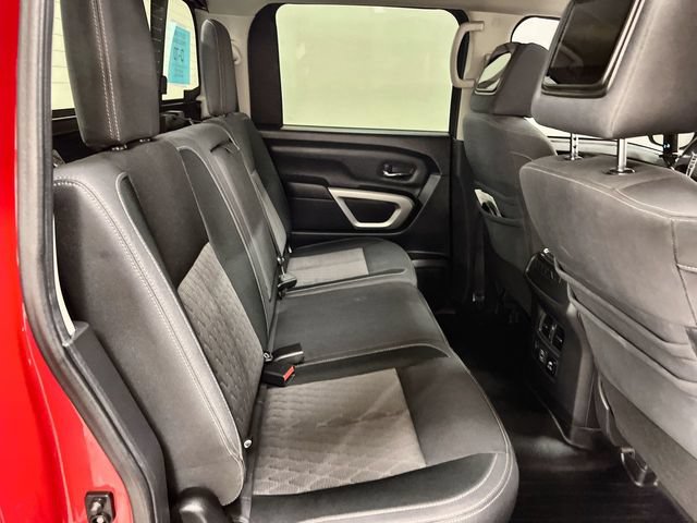 Used 2021 Nissan Titan SV w/ SV Convenience Package AWD/4WD image 7