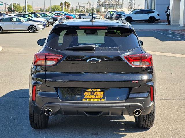 Used 2021 Chevrolet TrailBlazer RS w/ Sun and Liftgate Package FWD image 5