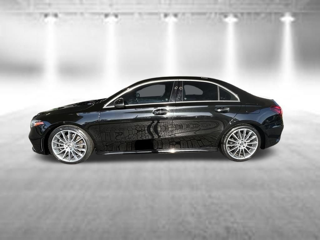Used 2020 Mercedes-Benz A 220 image 7