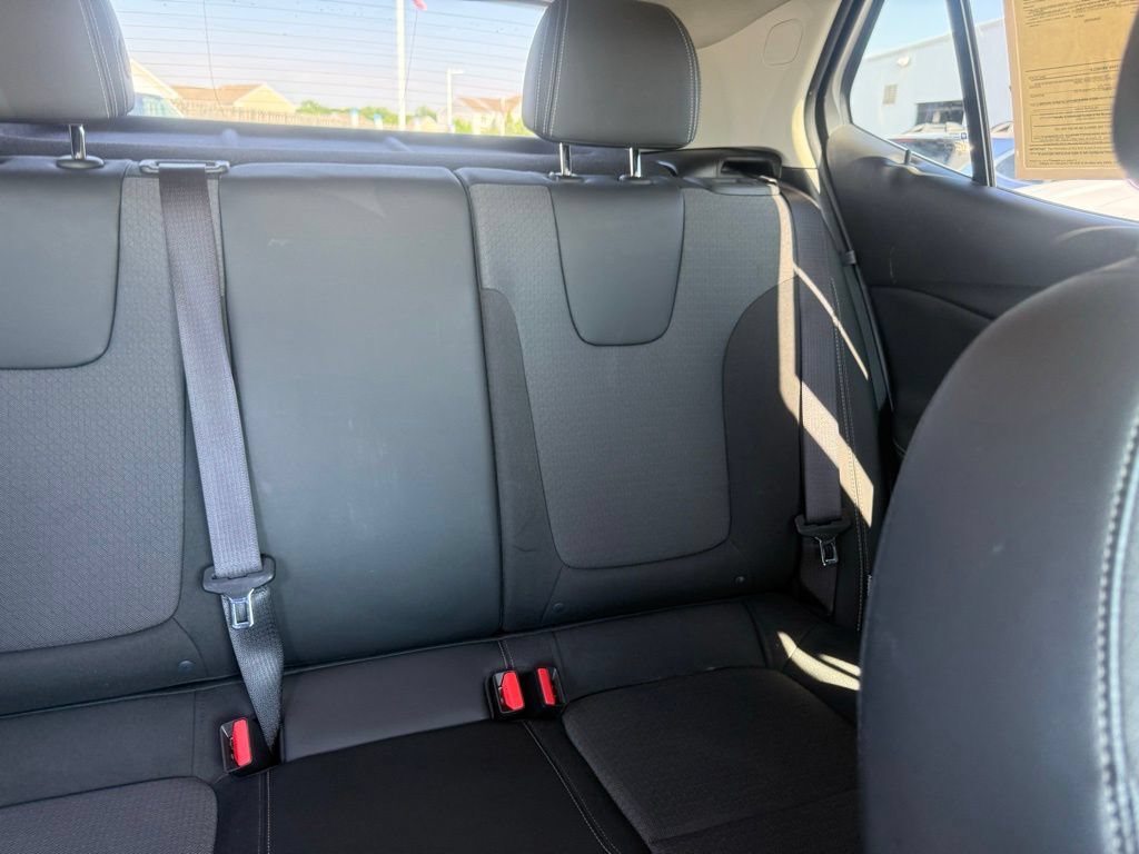 Used 2023 Buick Encore GX Preferred w/ Cold Weather Comfort Package FWD image 52