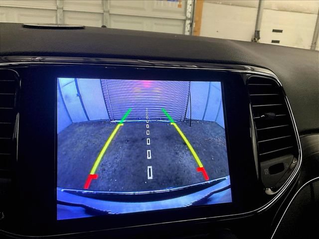 Used 2019 Jeep Grand Cherokee Limited AWD/4WD image 20