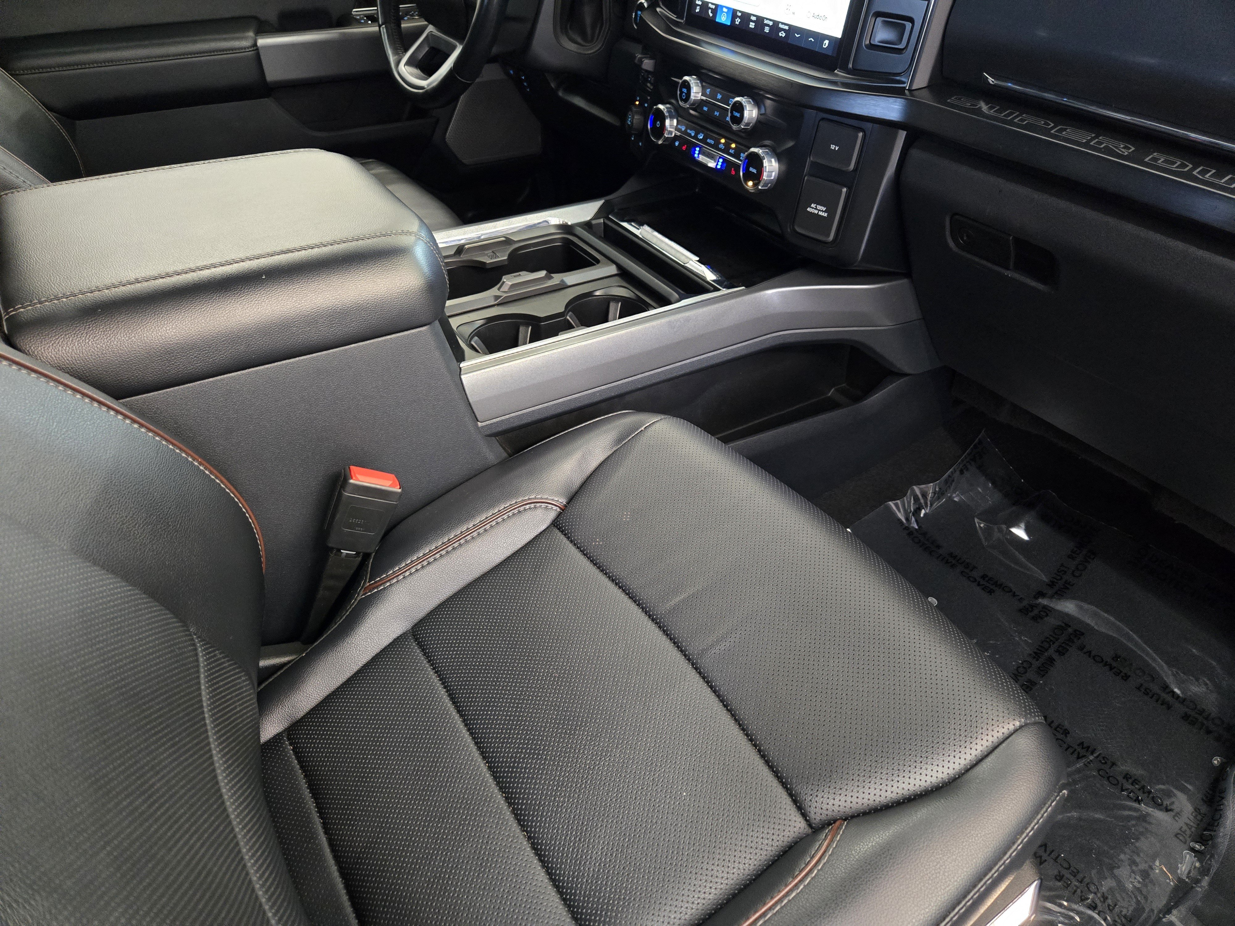 Certified 2023 Ford F250 Lariat w/ Lariat Ultimate Package AWD/4WD image 14