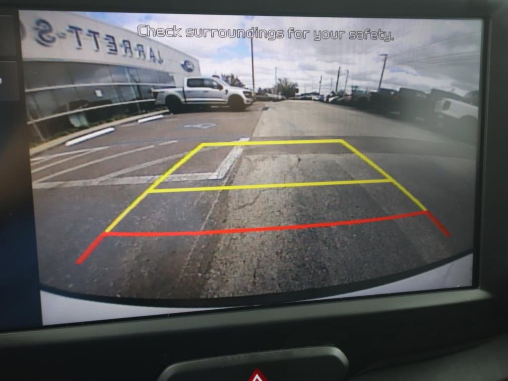 Used 2025 Kia Soul LX w/ LX Technology Package image 9