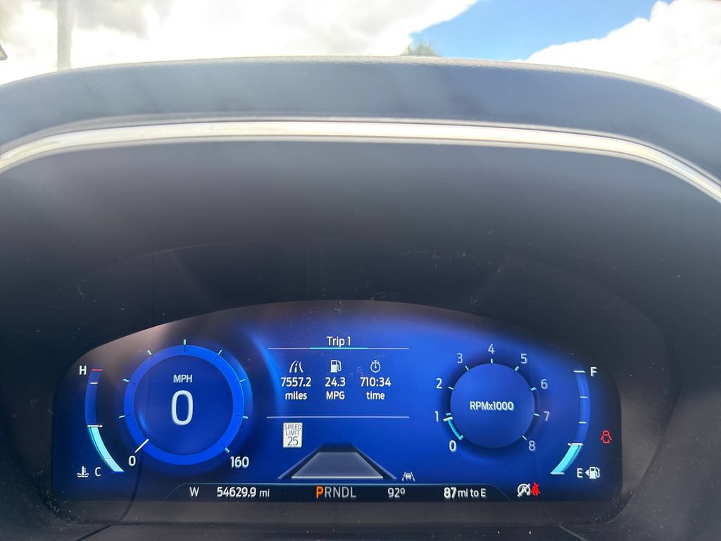 Certified 2021 Ford Escape Titanium AWD/4WD image 17