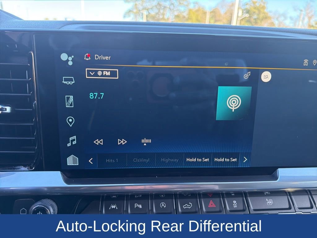 Used 2024 Chevrolet Silverado 1500 LTZ w/ LTZ Premium Package image 22