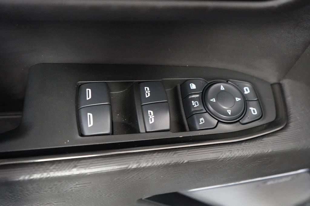 Used 2024 GMC Sierra 2500 AT4X AWD/4WD image 40