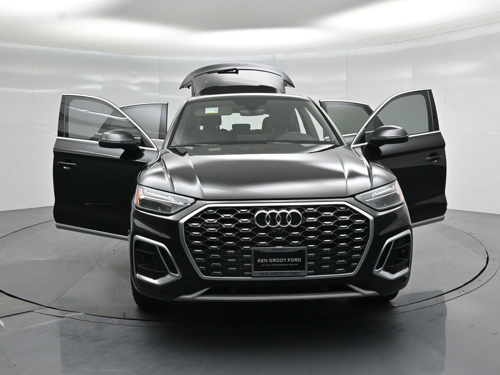 Used 2021 Audi Q5 2.0T Premium Plus w/ Premium Plus Package AWD/4WD image 34