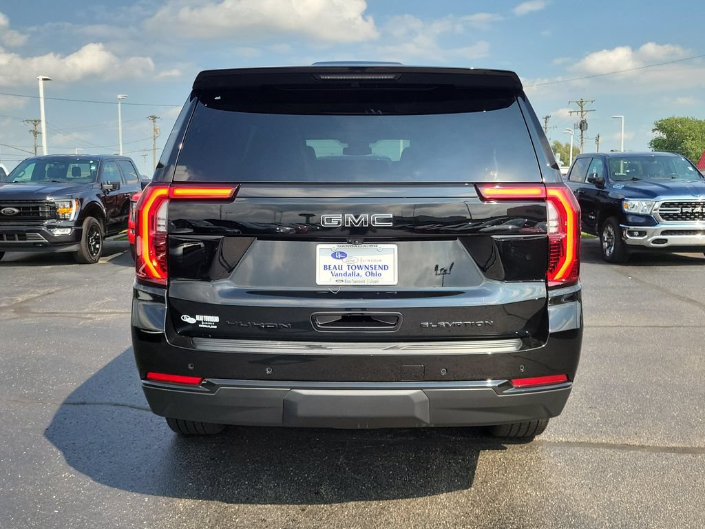 Used 2025 GMC Yukon XL Elevation w/ LPO, Yukon Black Package AWD/4WD image 5